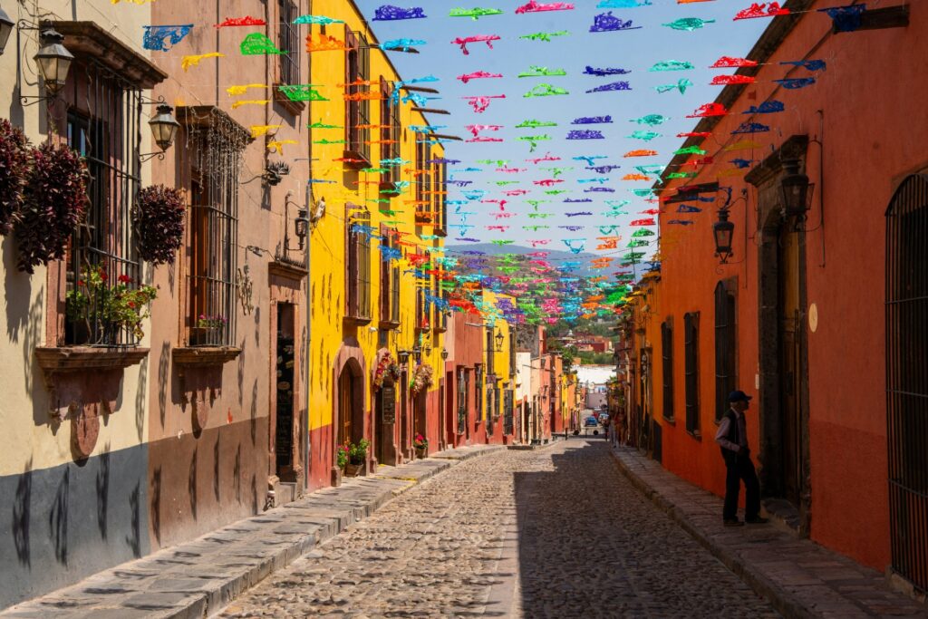 San Miguel De Allende Colored Streets